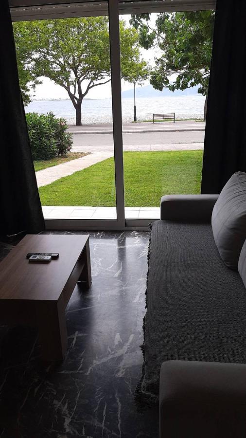 Nafpaktos Seaside Apartment Exterior photo